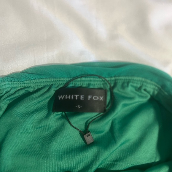 White Fox green top - Picture 2 of 2